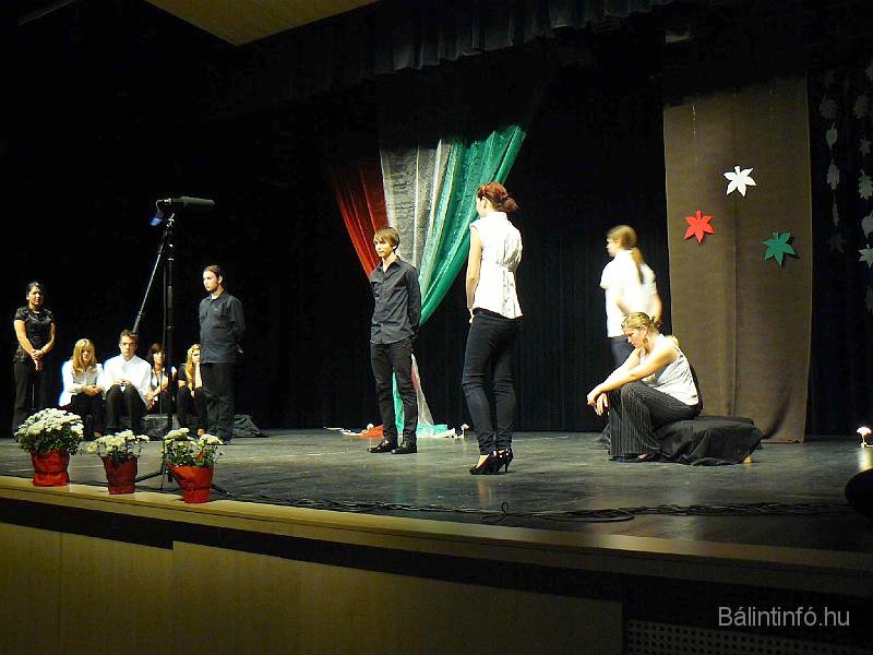 56-os_unnepseg_2008_030.jpg