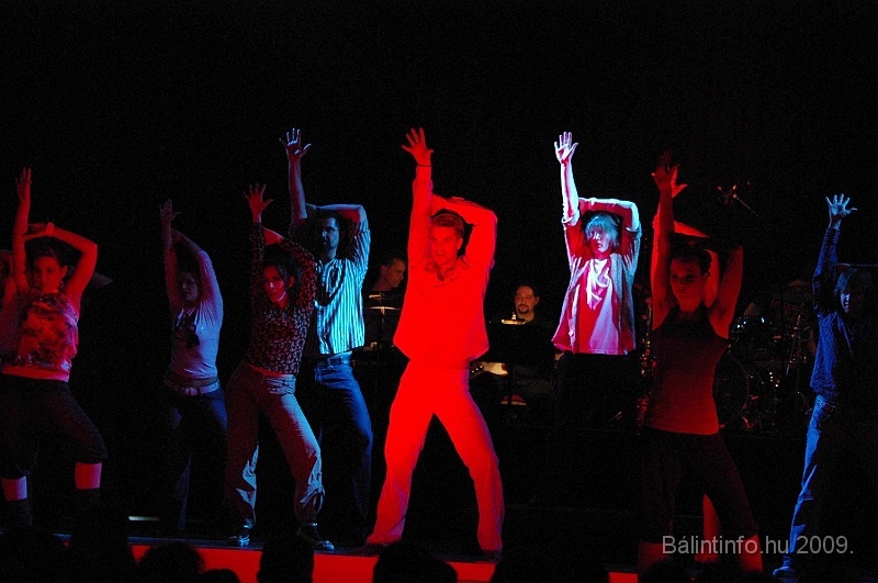 abba_musical_101.jpg