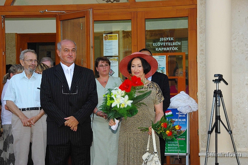 munkacsy_szoboravatas_2009_022.jpg