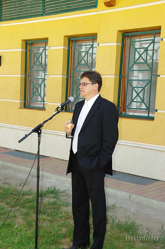 unnepimusor_mmmh_2009_003.jpg