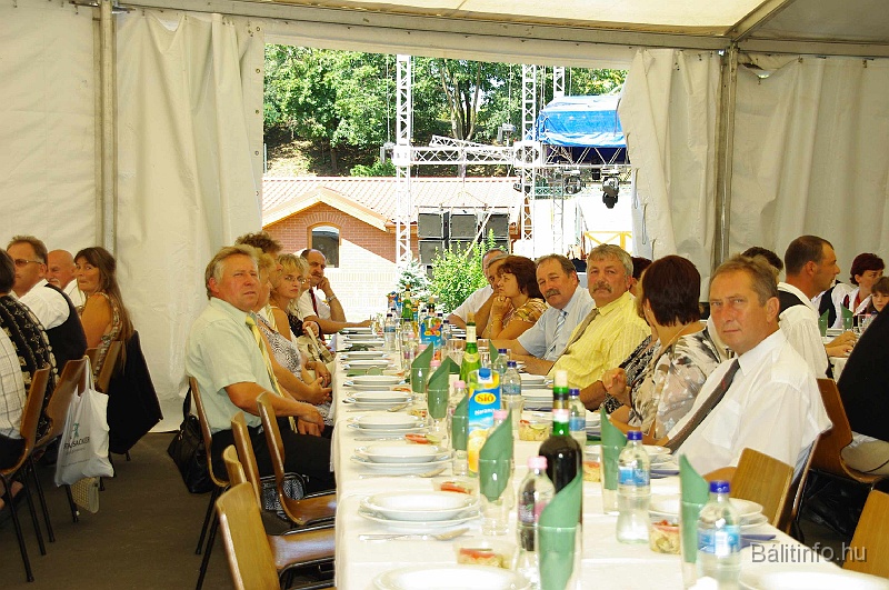 unnepimusor_mmmh_2009_005.jpg