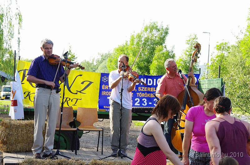 balinti_sokadalom_2010_122.jpg