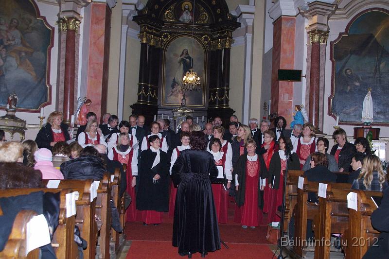 torokbalint_cantabile_korus_ipolysagon_2012_027.jpg