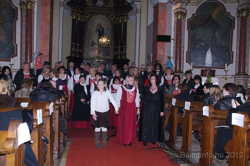 torokbalint_cantabile_korus_ipolysagon_2012_042.jpg