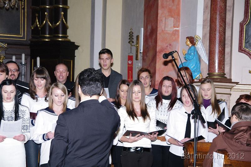 torokbalint_cantabile_korus_ipolysagon_2012_047.jpg