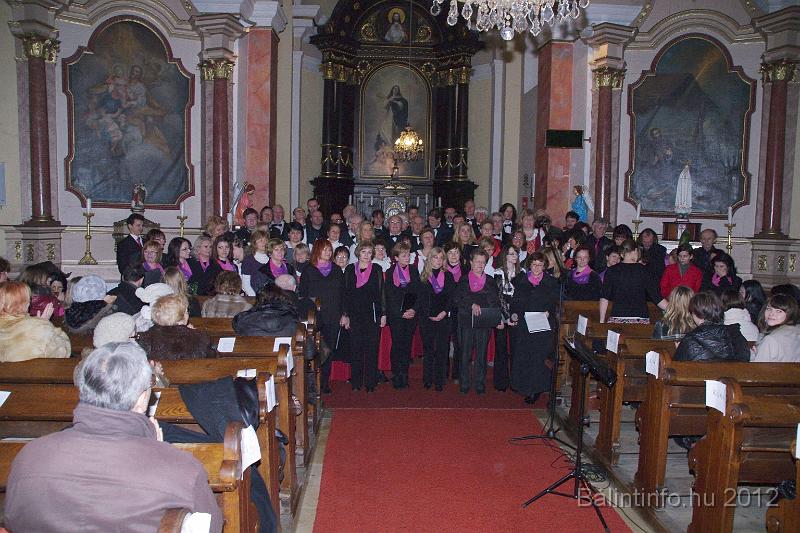 torokbalint_cantabile_korus_ipolysagon_2012_056.jpg