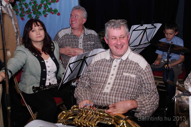 hagyomanyorzo_bal_2013_023.jpg