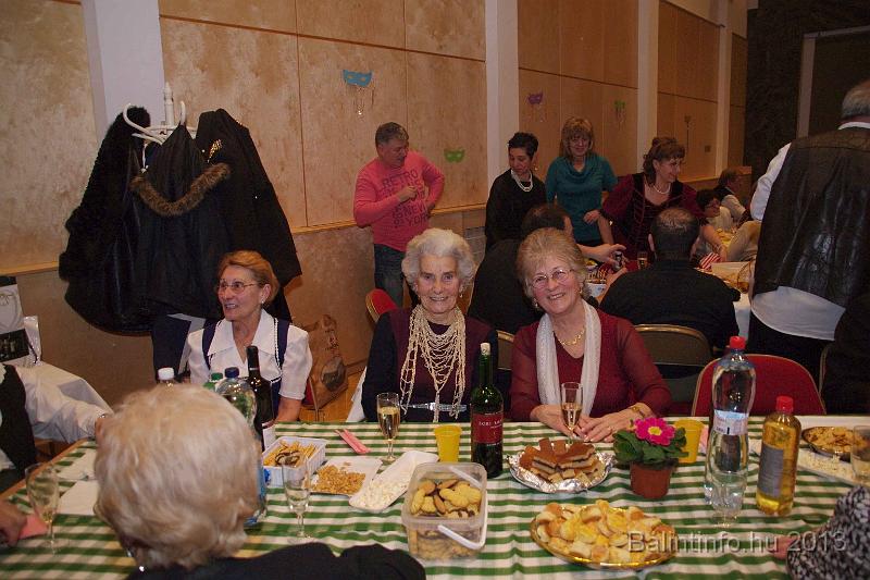 hagyomanyorzo_bal_2013_026.jpg