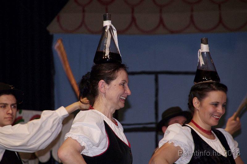 hagyomanyorzo_bal_2013_097.jpg