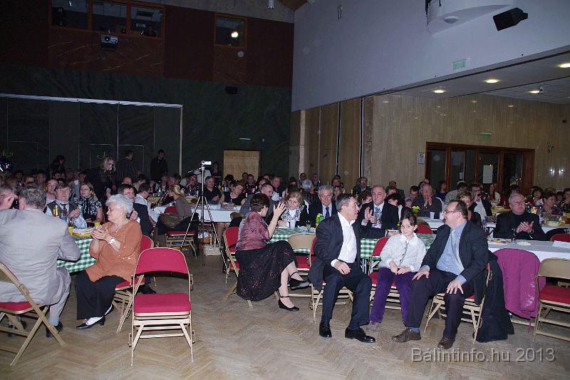 hagyomanyorzo_bal_2013_117.jpg