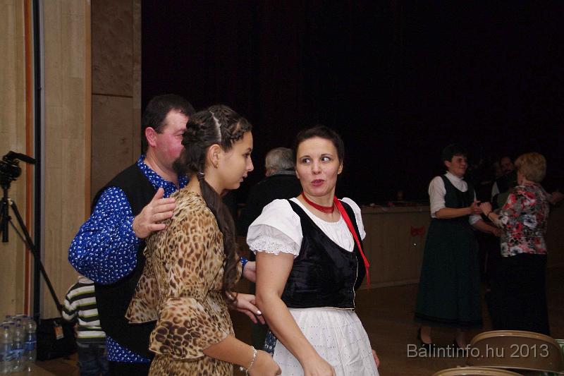 hagyomanyorzo_bal_2013_133.jpg