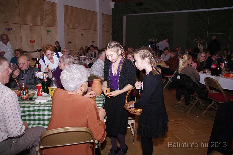hagyomanyorzo_bal_2013_138.jpg