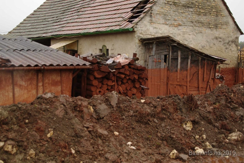 kolontar_adomany_2010_041.jpg