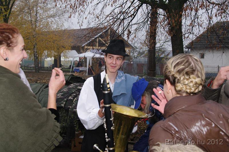 nagytarkany_torokbalint_martonnap_2012_011.jpg