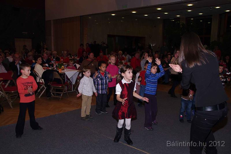 torokbalint_nyugdijasklub_mikulas_2012_058.jpg