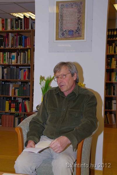 olvasas_napja_torokbalint_2012_008.jpg