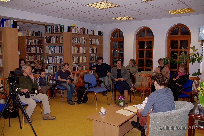 olvasas_napja_torokbalint_2012_018.jpg
