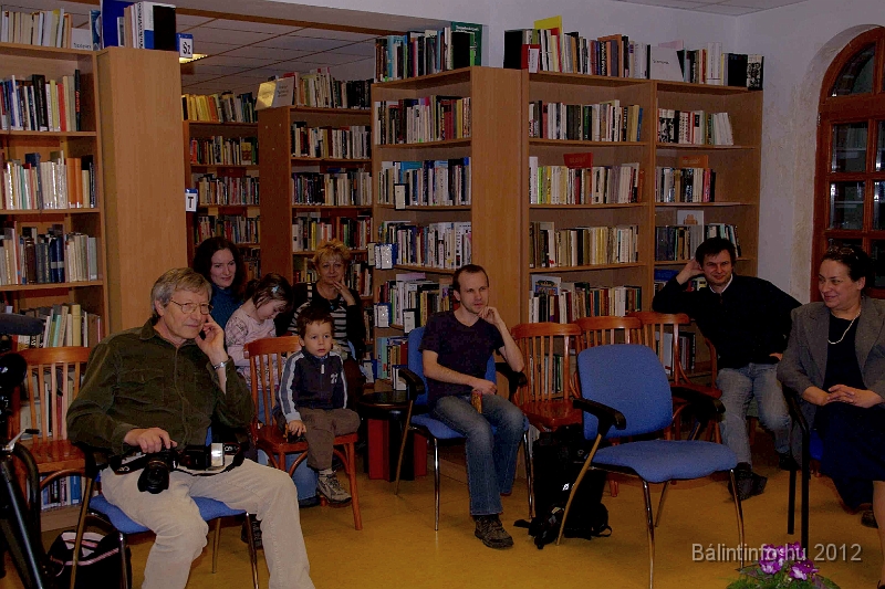 olvasas_napja_torokbalint_2012_020.jpg