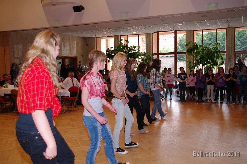 torokbalint_nyugdijasklub_anyaknapja_2011_035.jpg