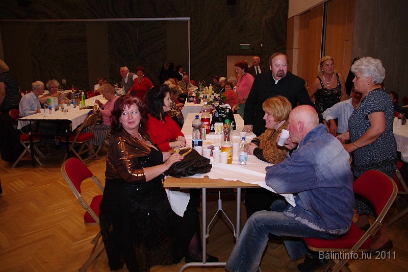 torokbalint_nyugdijasklub_anyaknapja_2011_076.jpg