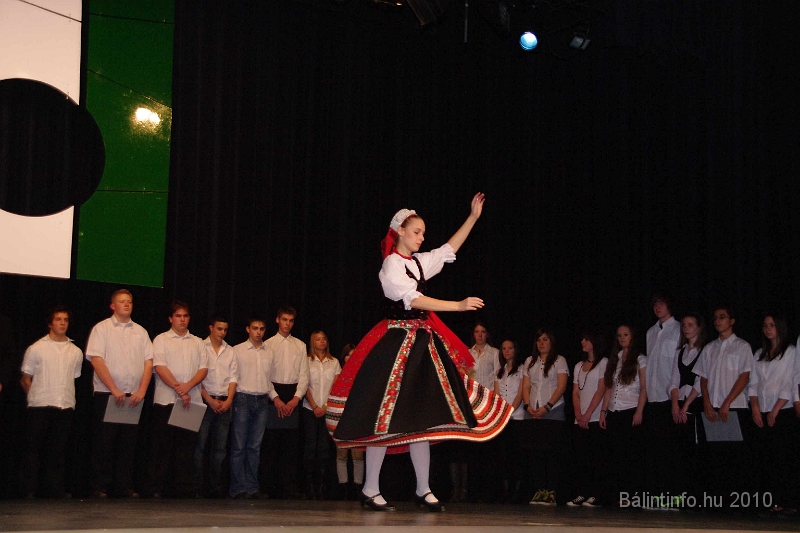 oktober23_unnepseg_2010_015.jpg