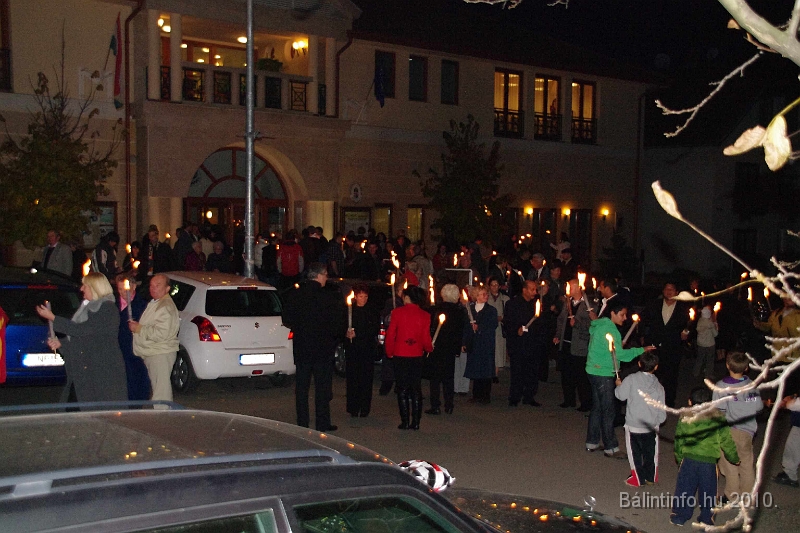 oktober23_unnepseg_2010_020.jpg