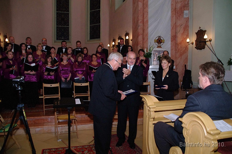 oktober23_unnepseg_2010_038.jpg