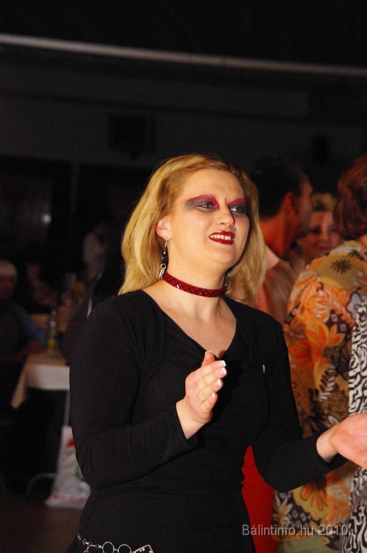retrofarsang_2010_054.jpg