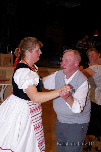 locsolobal_torokbalint_2012_045.jpg