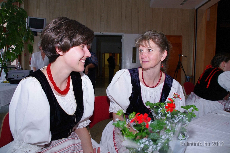 locsolobal_torokbalint_2012_052.jpg