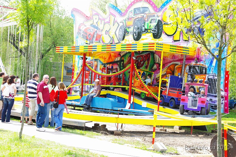 varosi_majalis_eletkepek_2010_057.jpg