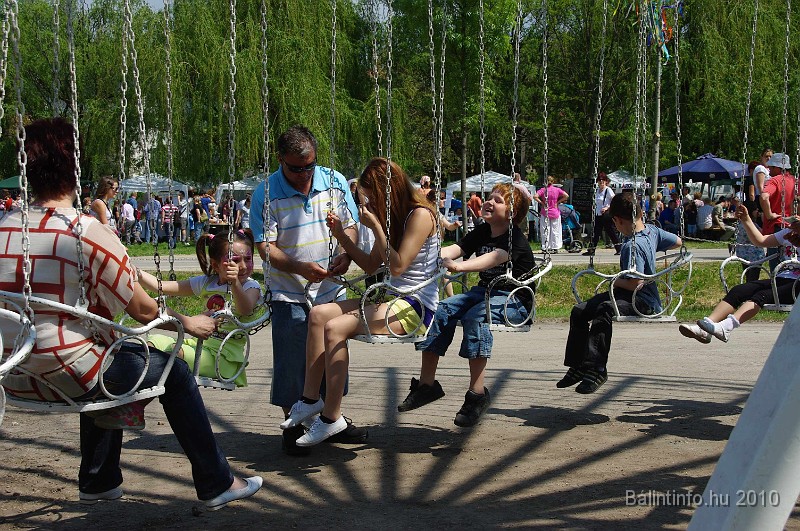 varosi_majalis_eletkepek_2010_109.jpg