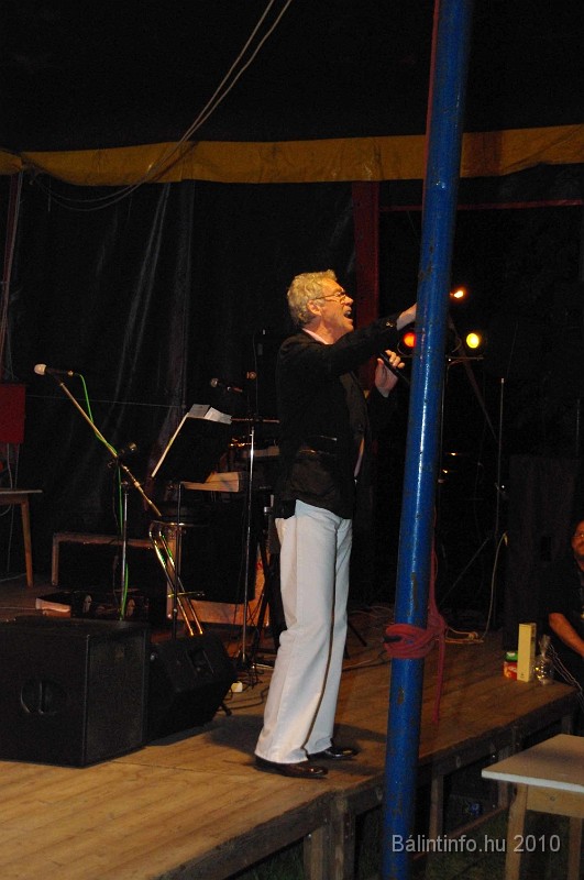 varosi_majalis_eletkepek_2010_300.jpg