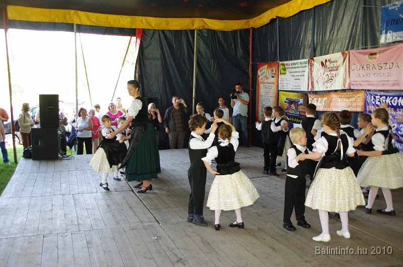 varosi_majalis_fellepok_2010_011.jpg
