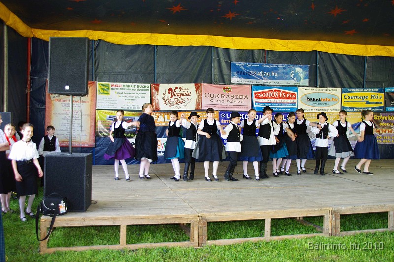 varosi_majalis_fellepok_2010_075.jpg