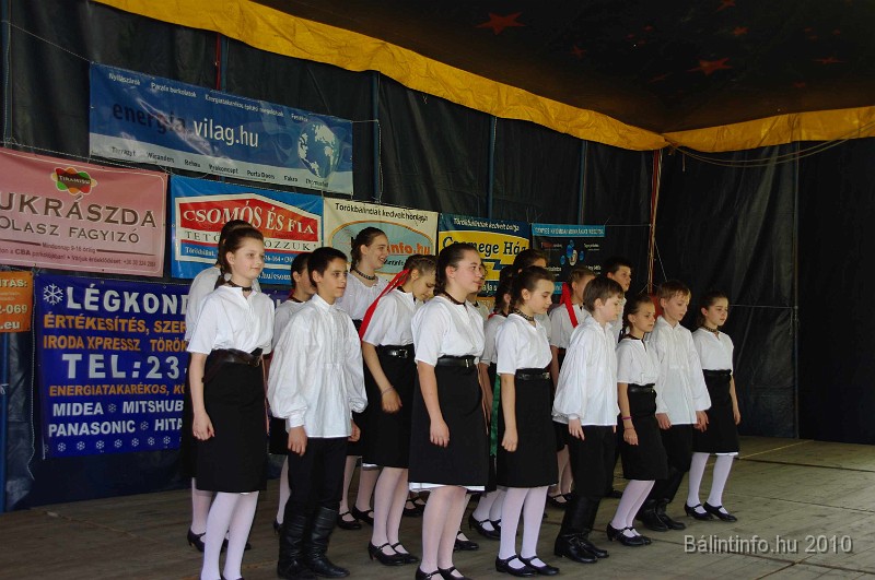 varosi_majalis_fellepok_2010_086.jpg