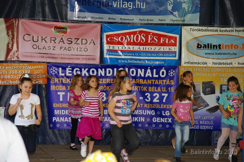 varosi_majalis_fellepok_2010_124.jpg