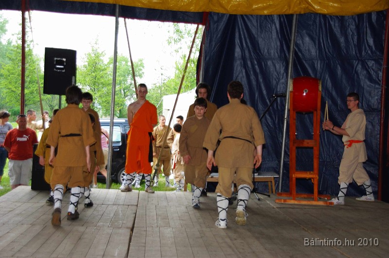 varosi_majalis_fellepok_2010_168.jpg