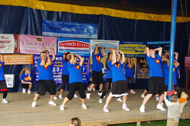 varosi_majalis_fellepok_2010_206.jpg