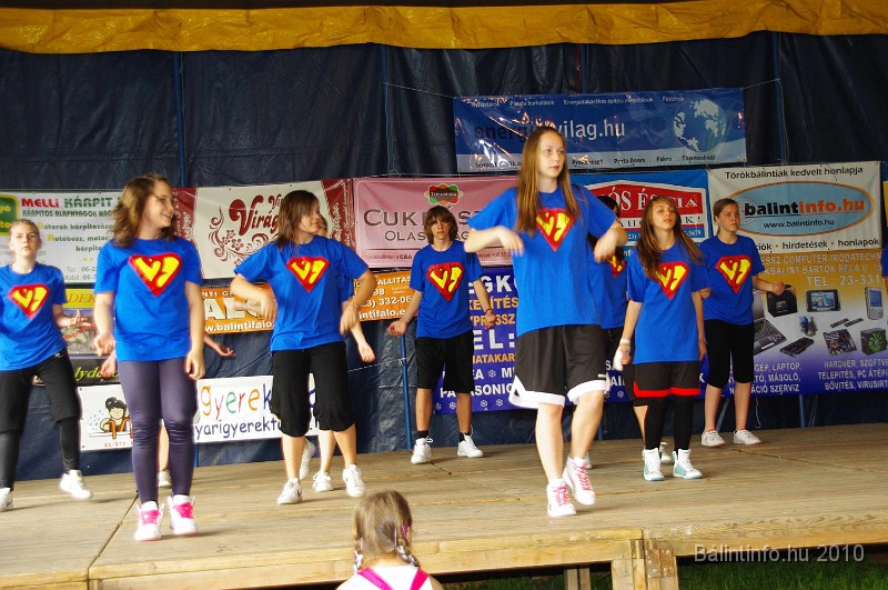 varosi_majalis_fellepok_2010_212.jpg