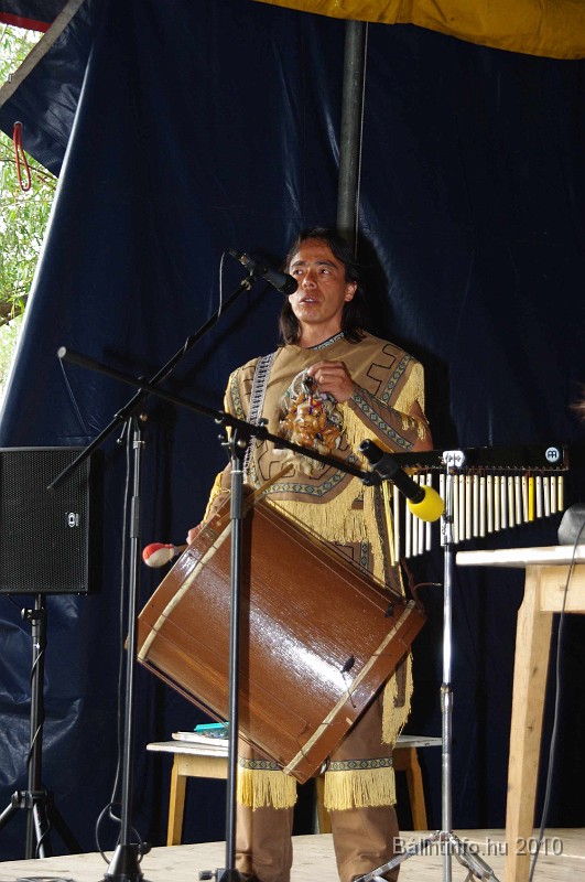 varosi_majalis_fellepok_2010_222.jpg