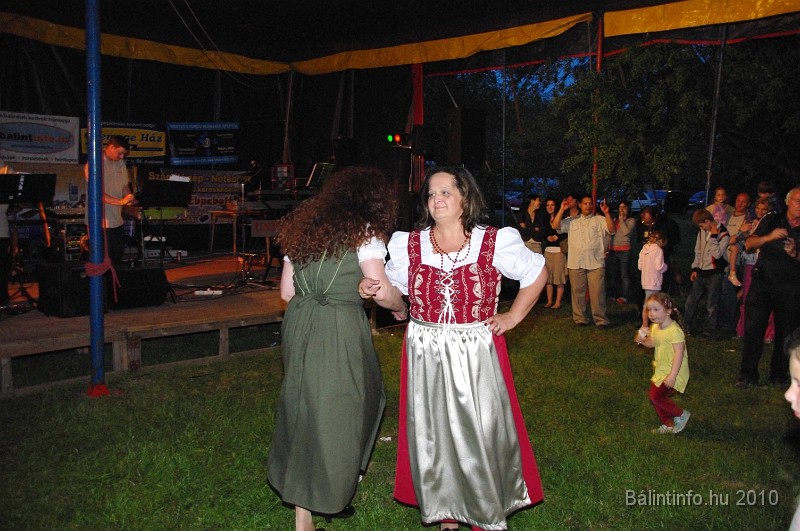 varosi_majalis_fellepok_2010_234.jpg