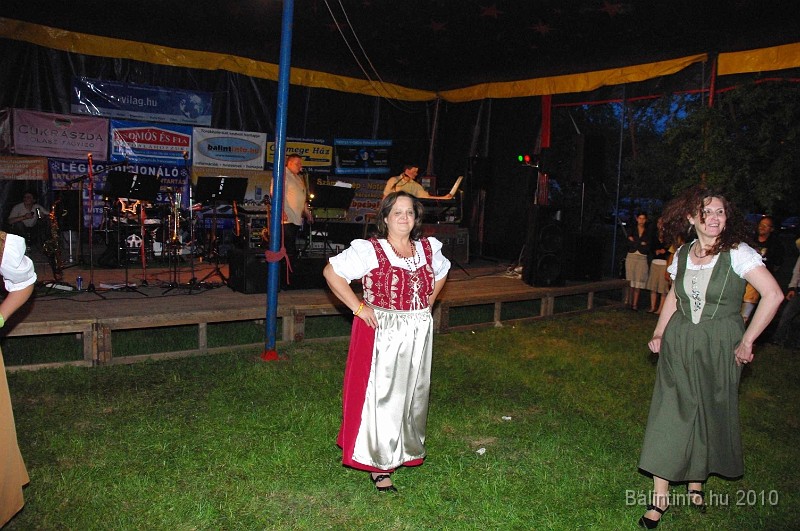 varosi_majalis_fellepok_2010_236.jpg