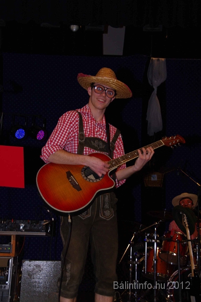 torokbalinti_svab_bal_2012_104.jpg