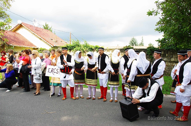 szureti_felvonulas_2010_071.jpg