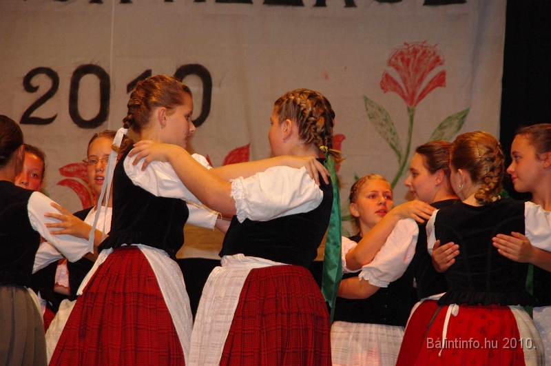 szureti_felvonulas_2010_230.jpg