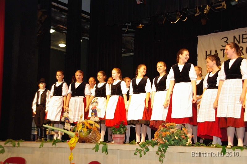 szureti_felvonulas_2010_232.jpg