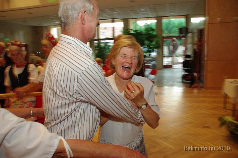 szureti_felvonulas_2010_237.jpg