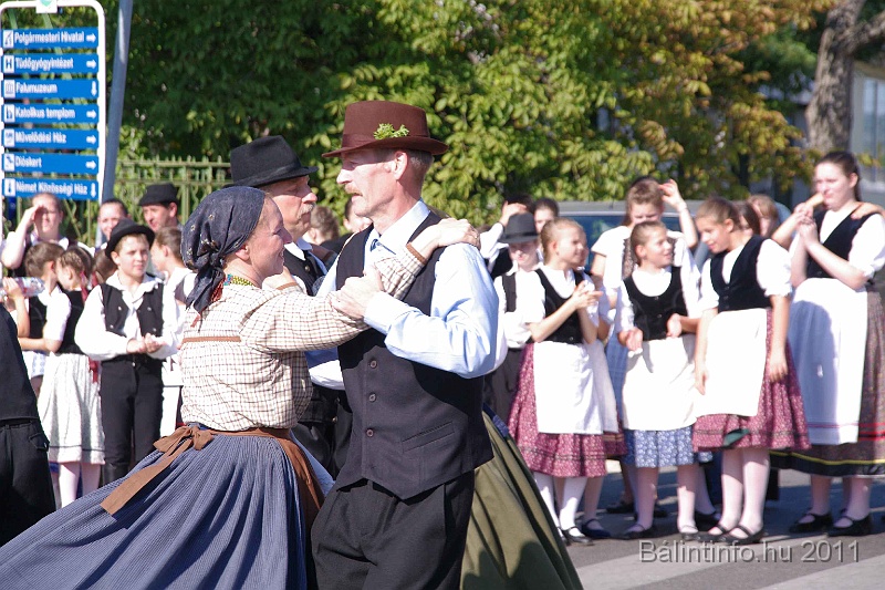 szureti_felvonulas_2011_062.jpg