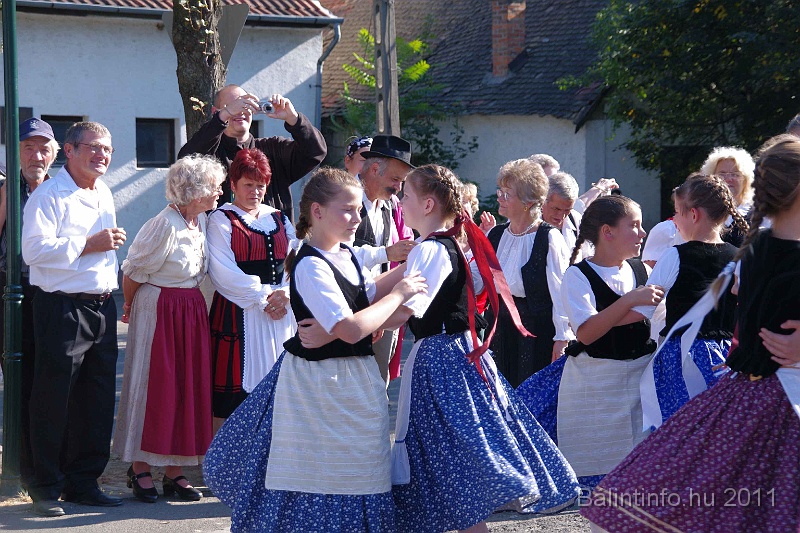 szureti_felvonulas_2011_090.jpg